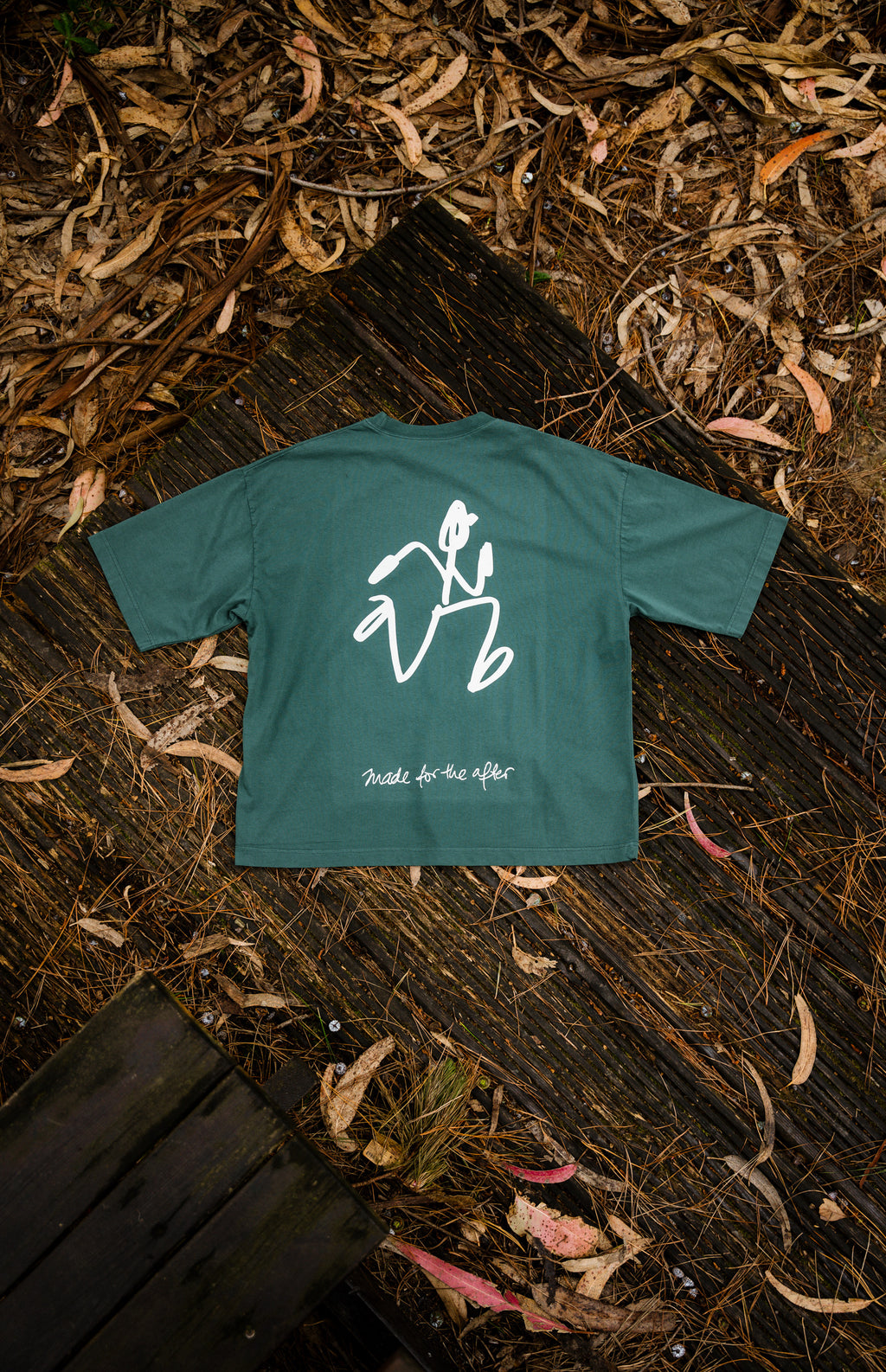 'Savia' premium T-shirt. Loud logo option.