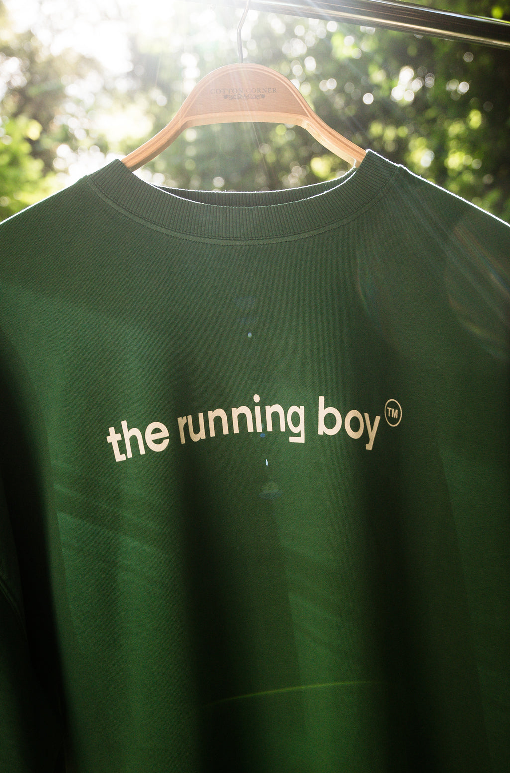 'Savia' premium T-shirt. Loud logo option.