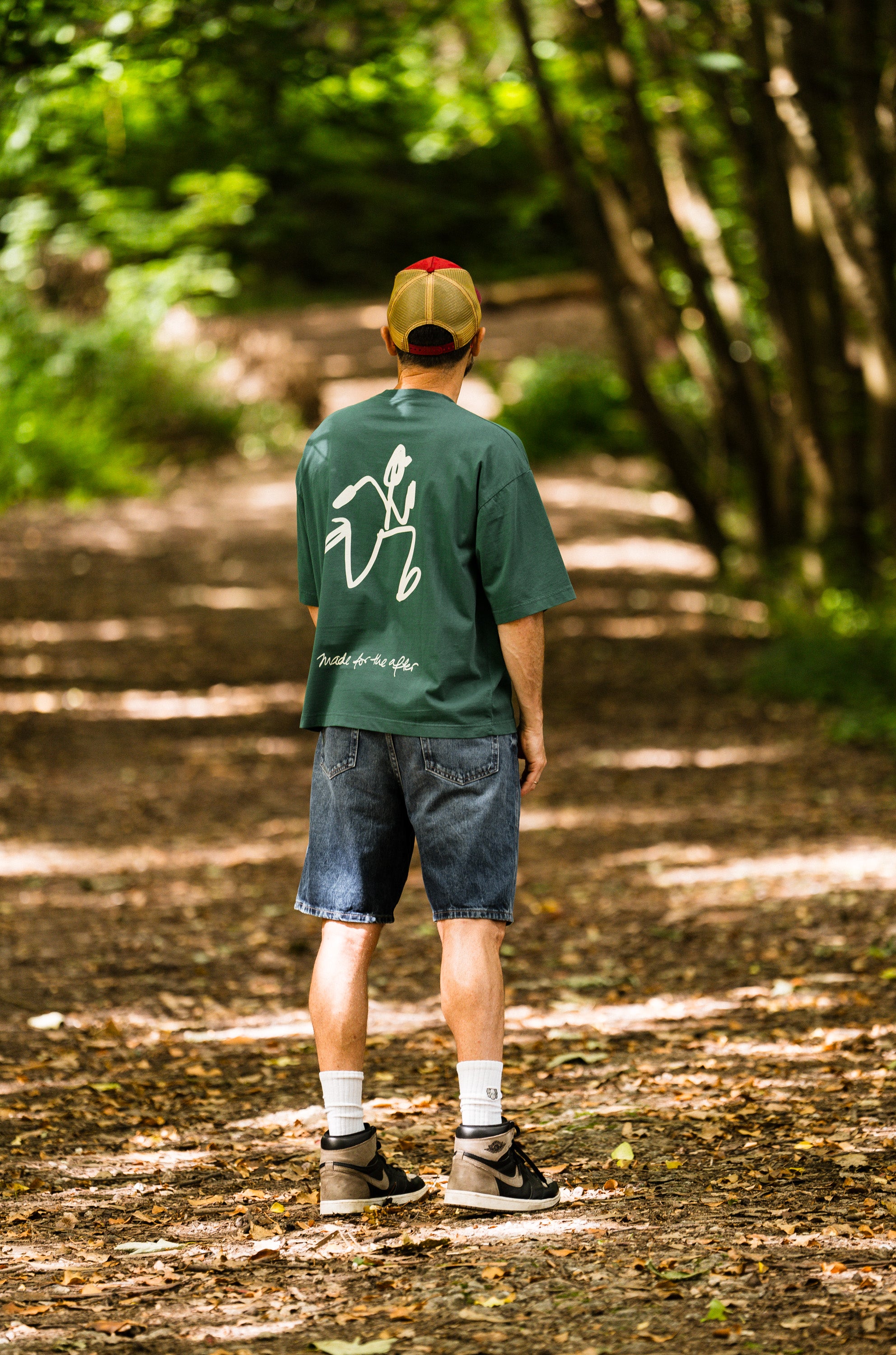 'Savia' premium T-shirt. Loud logo option.
