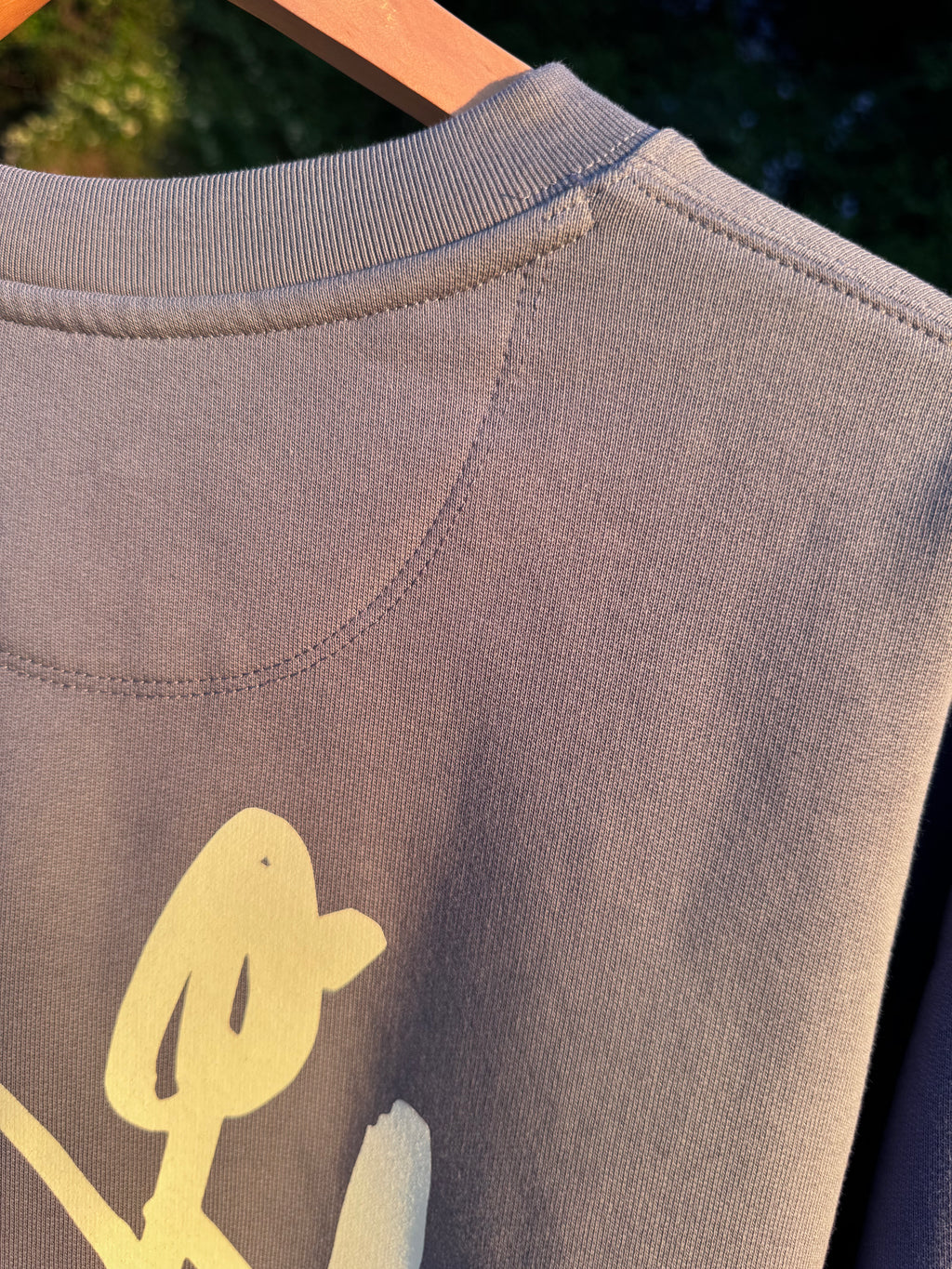'Echo' Sudadera Regular LS Crew Dark
