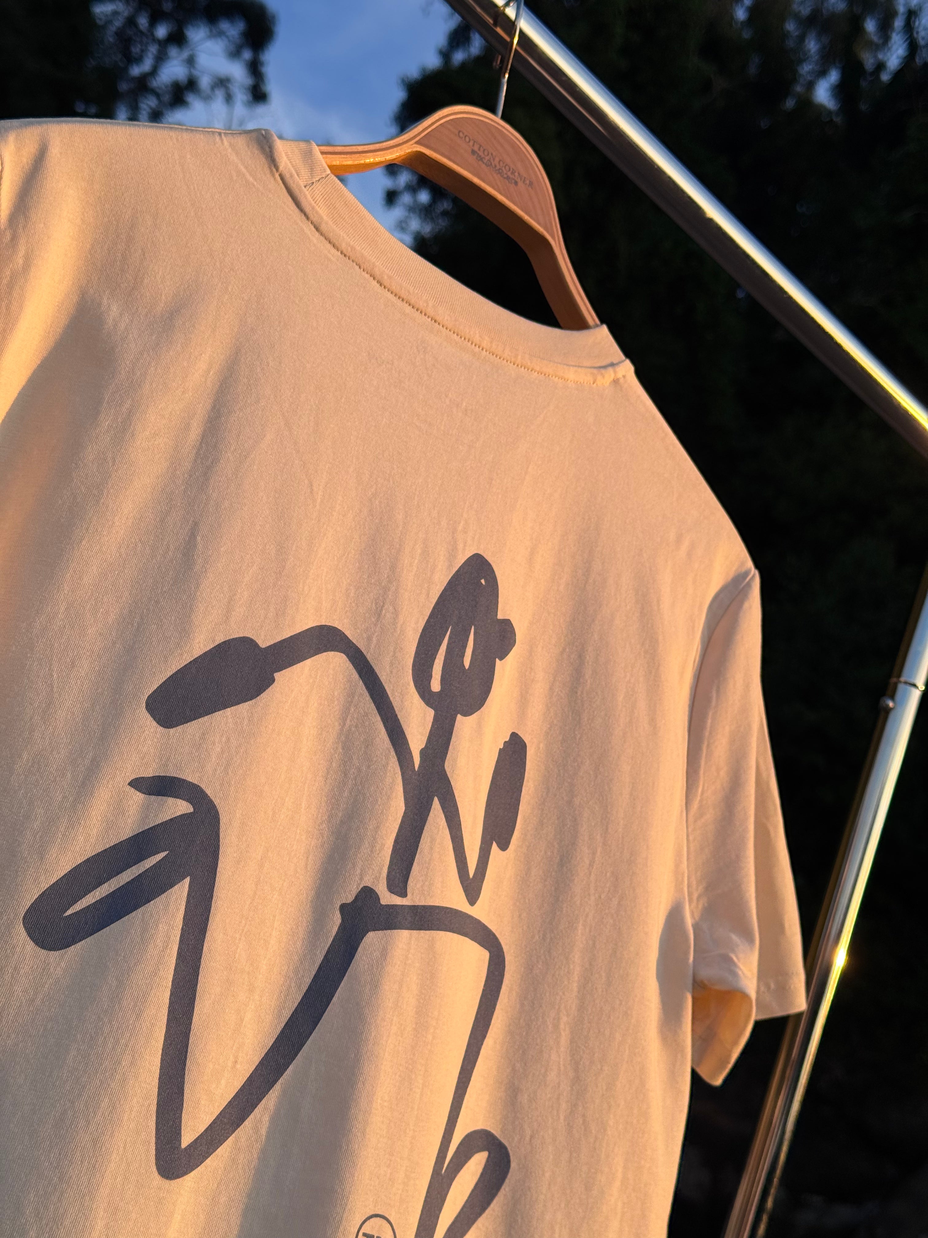 'Echo' Regular T-shirt Light