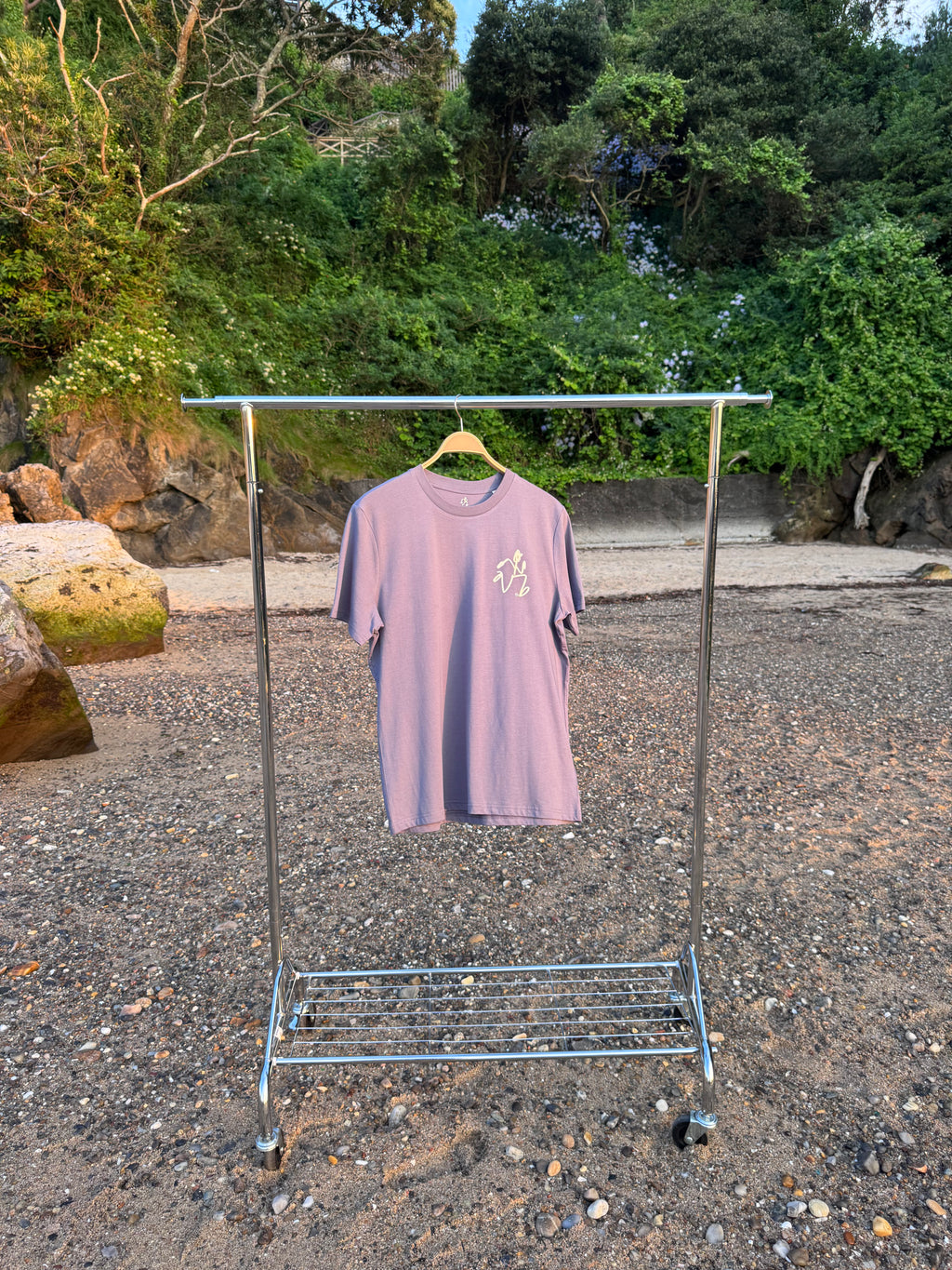 'Echo' Regular T-shirt Dark