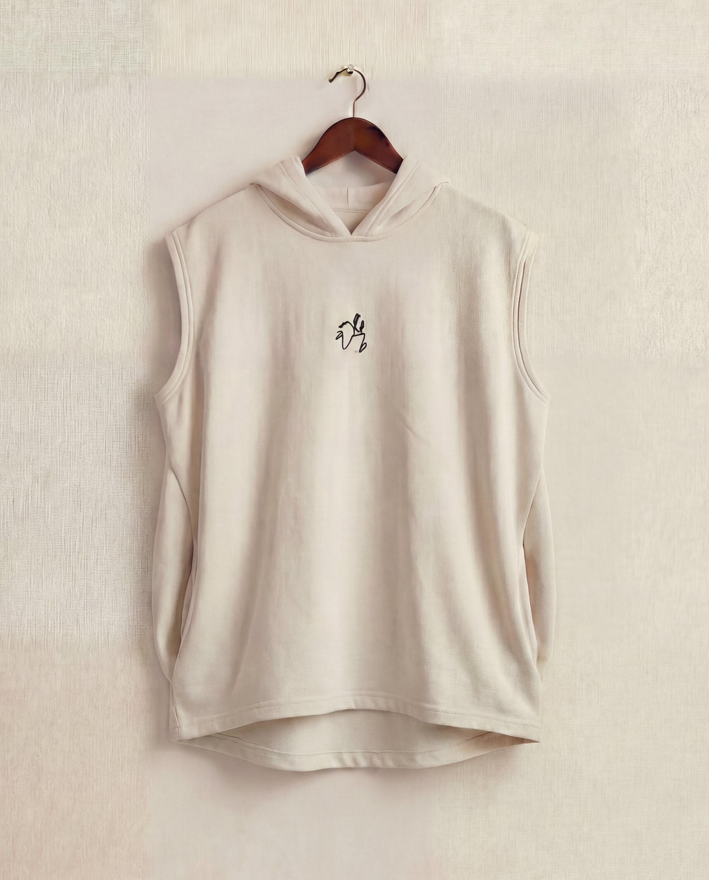 'the running boy' The Calma Run Poncho.